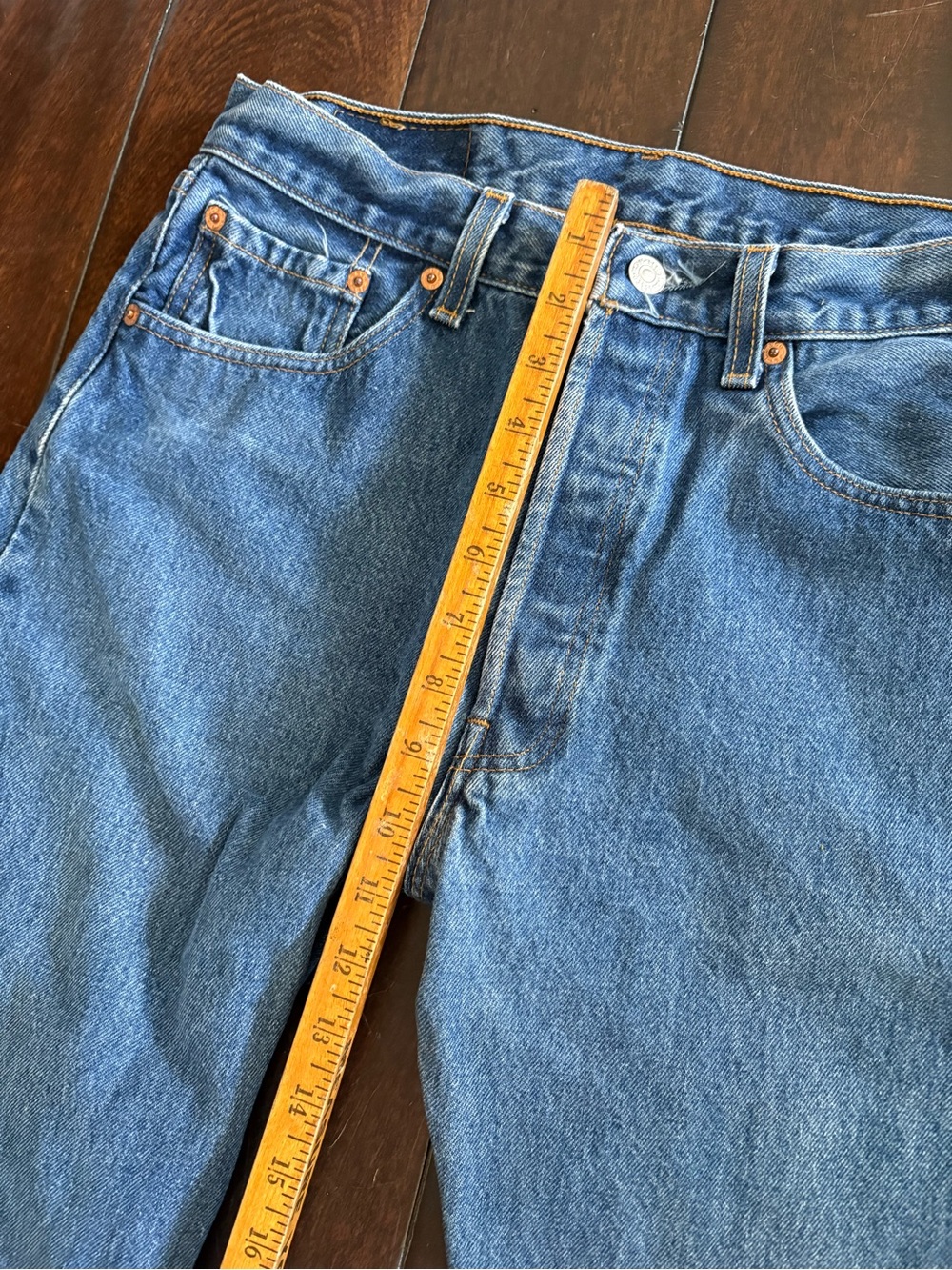 Vintage 90’s Levi's 501 Button-Fly Med/Dark Wash Blue Jeans - Made in USA - Picture 9 of 10